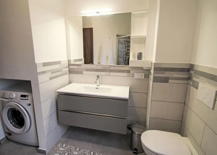 Apartament Magnolia By Interhome Porto Valtravaglia