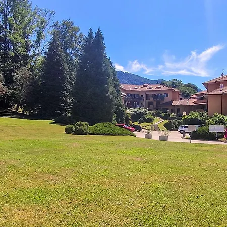 Magnolia By Interhome Porto Valtravaglia