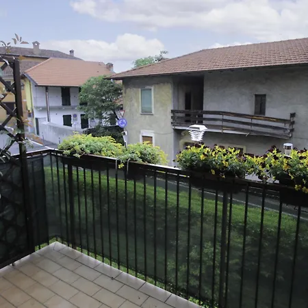 Magnolia By Interhome * Porto Valtravaglia