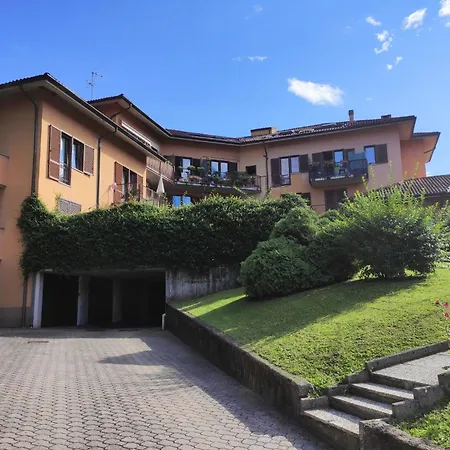 Magnolia By Interhome Porto Valtravaglia