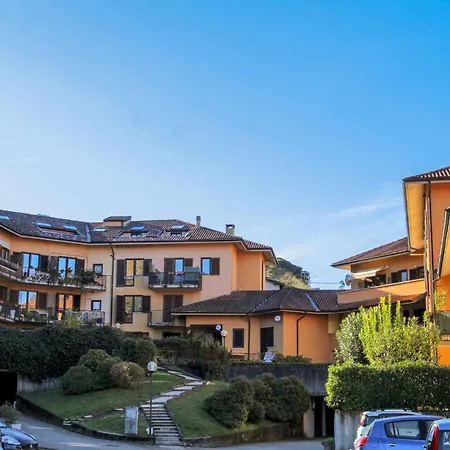 Magnolia By Interhome *